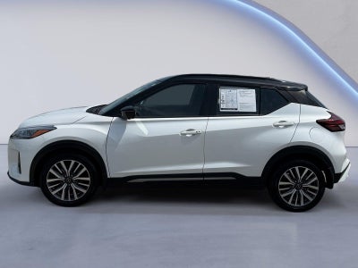 2023 Nissan Kicks SR