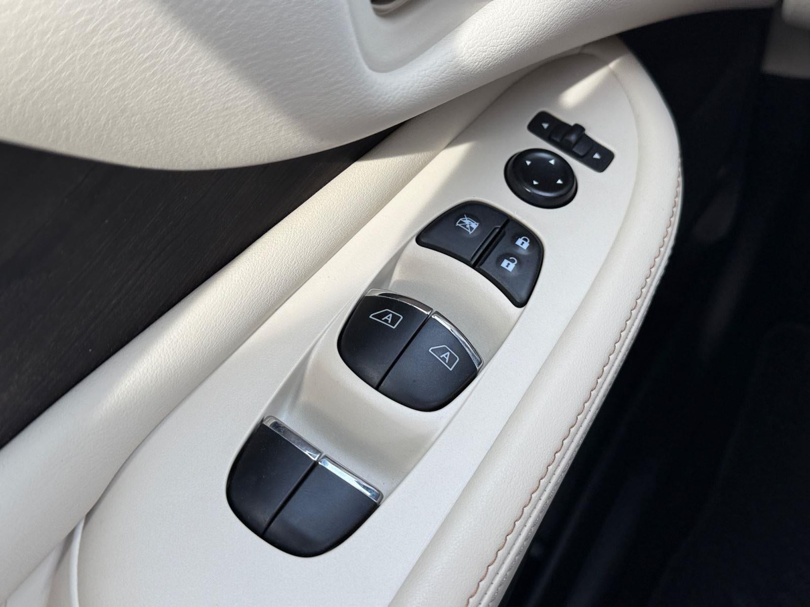 2023 Nissan Murano Platinum