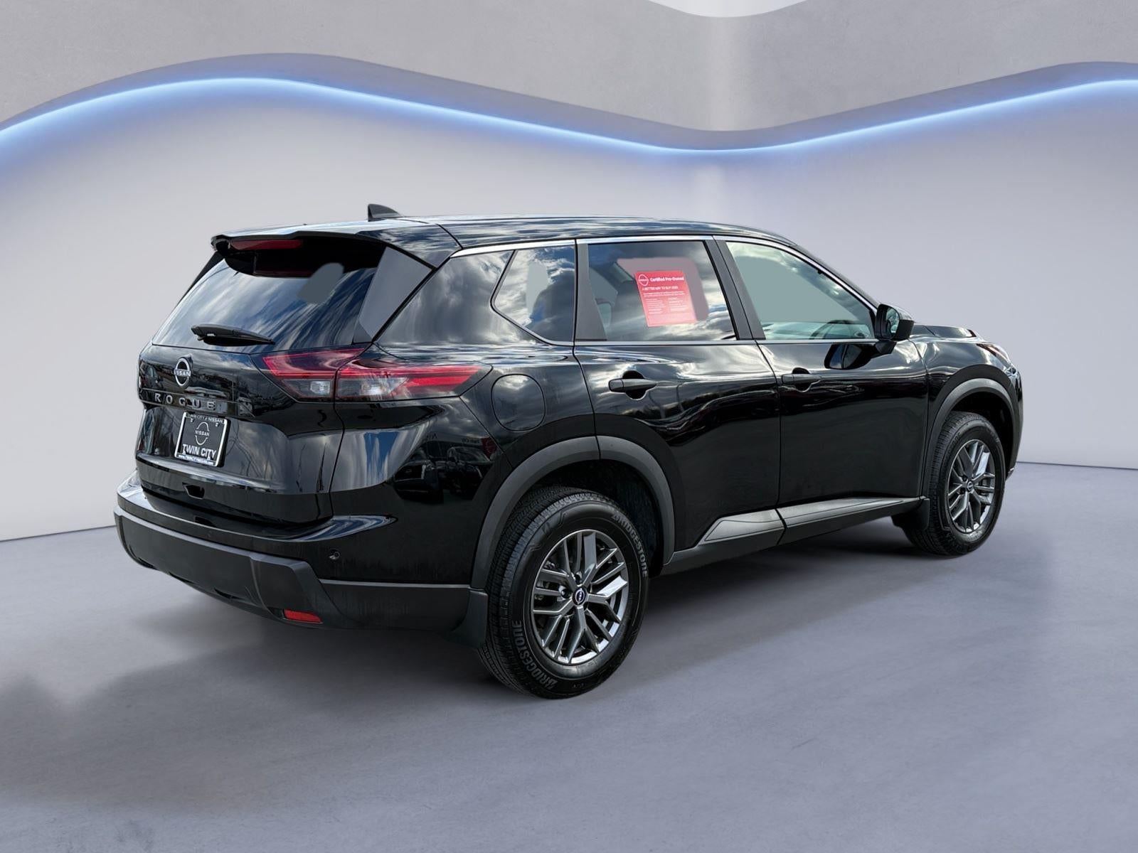 2025 Nissan Rogue S