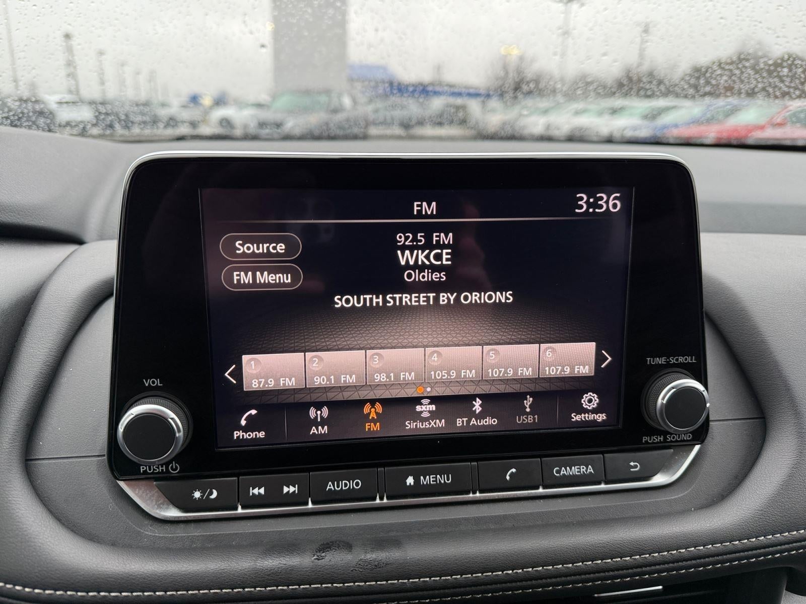 2025 Nissan Rogue SV