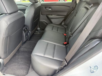 2026 Nissan Rogue SL