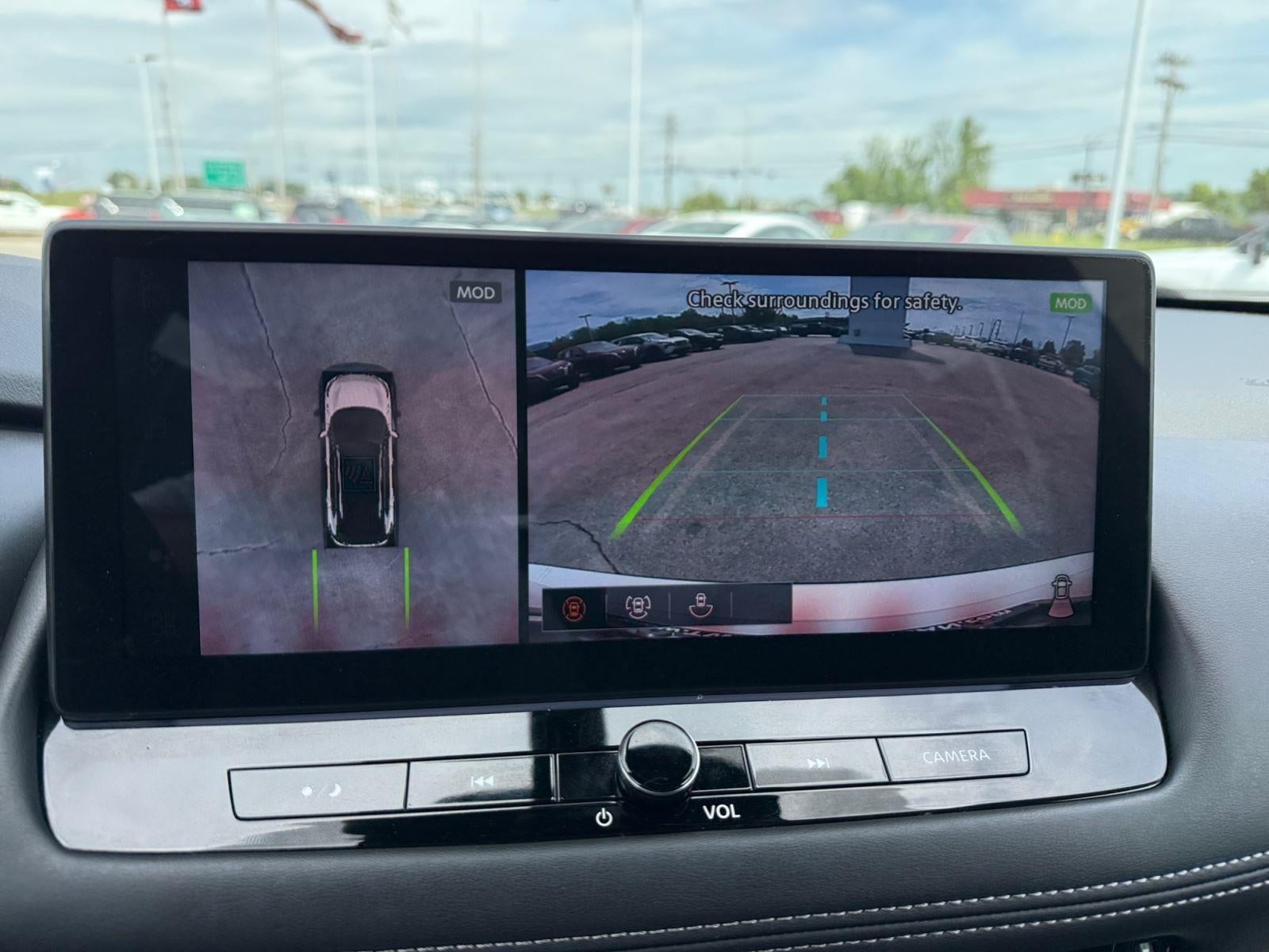 2026 Nissan Rogue SL