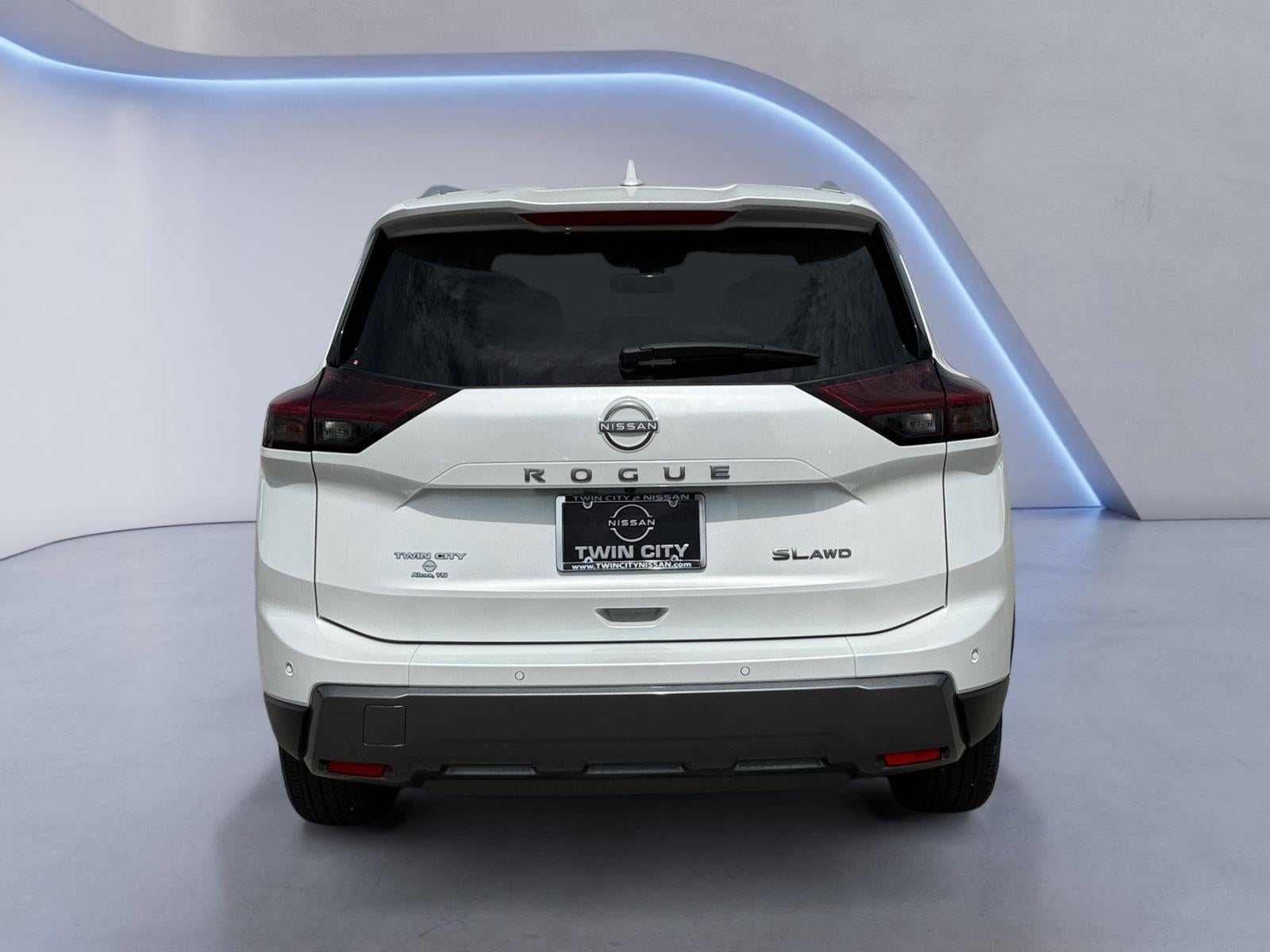 2026 Nissan Rogue SL