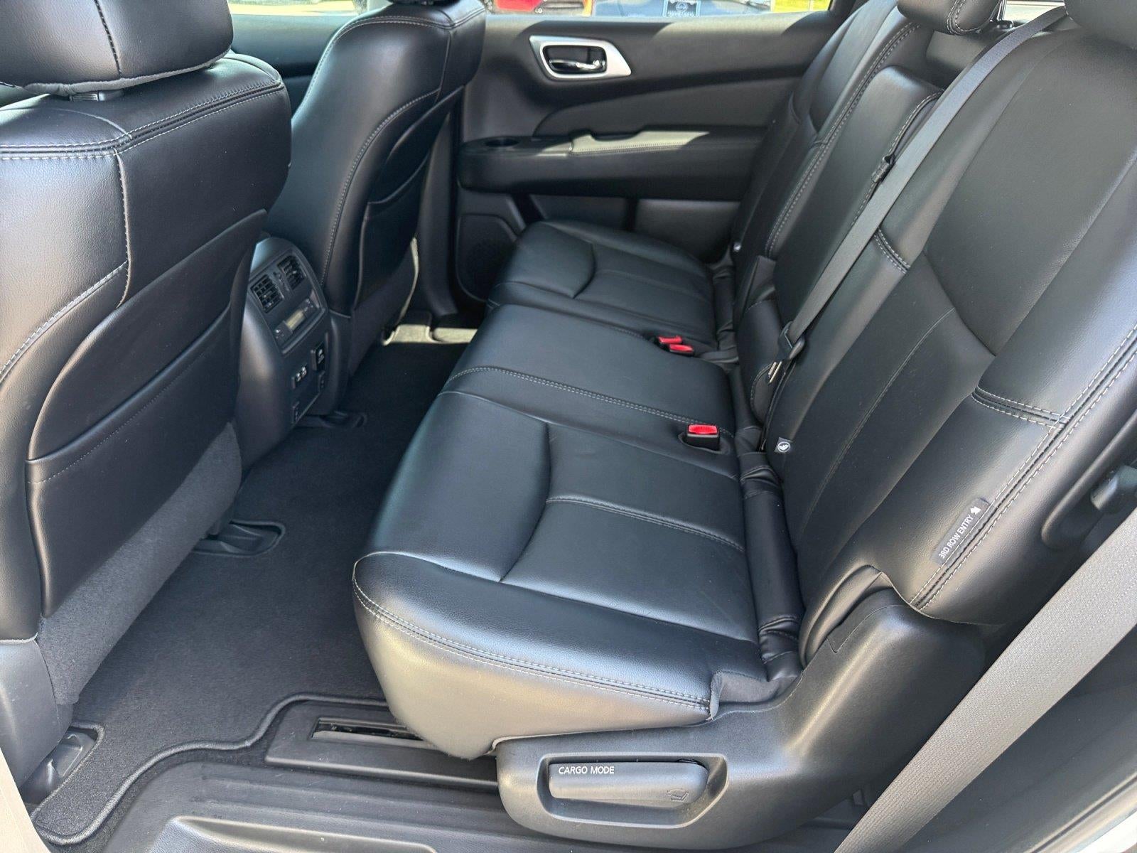2019 Nissan Pathfinder SL