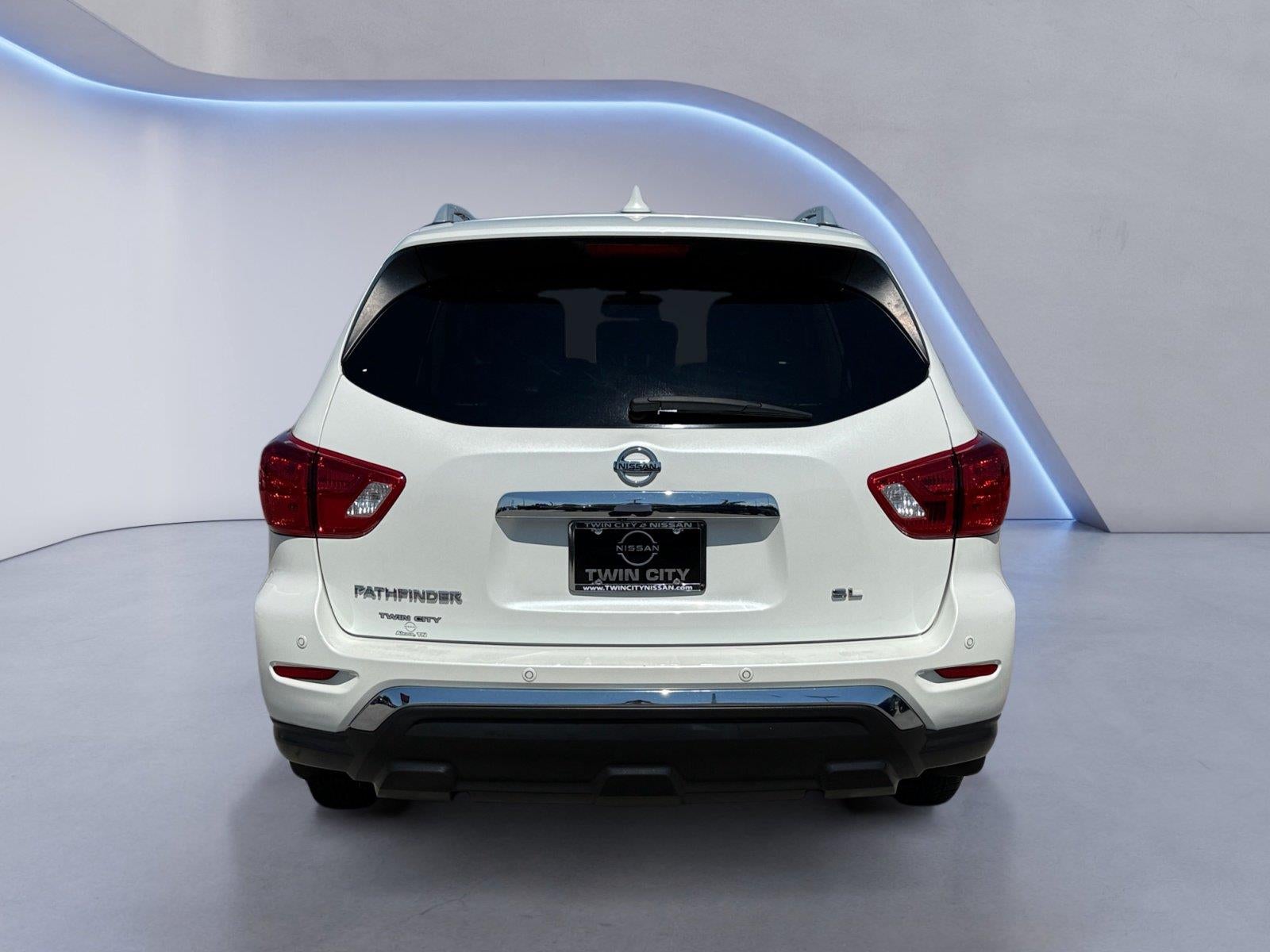 2019 Nissan Pathfinder SL