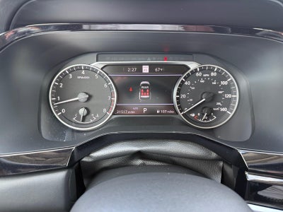 2025 Nissan Pathfinder SL