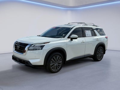 2024 Nissan Pathfinder SL