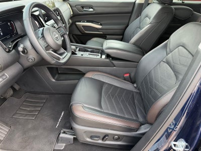 2024 Nissan Pathfinder Platinum