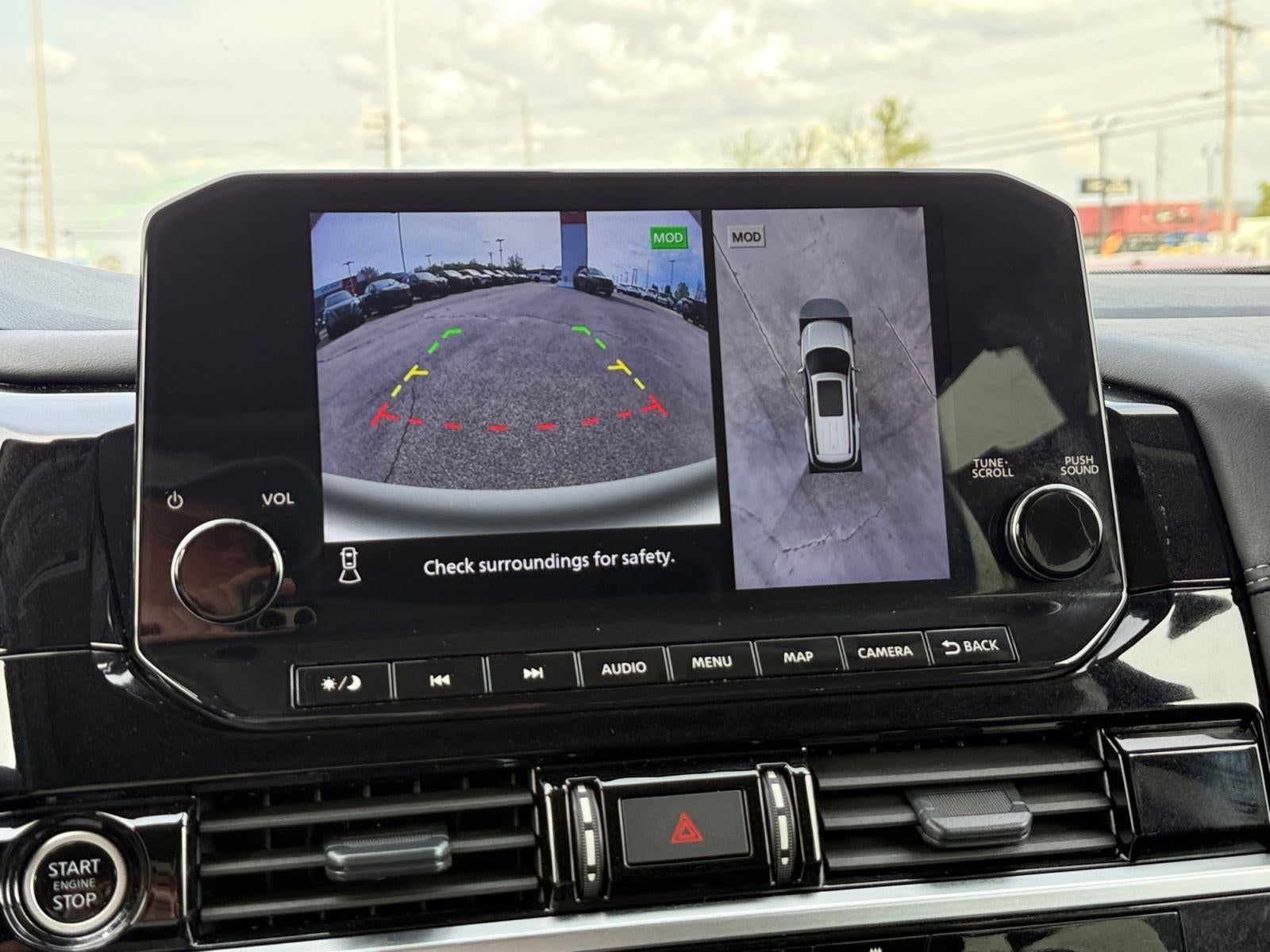 2024 Nissan Pathfinder Platinum