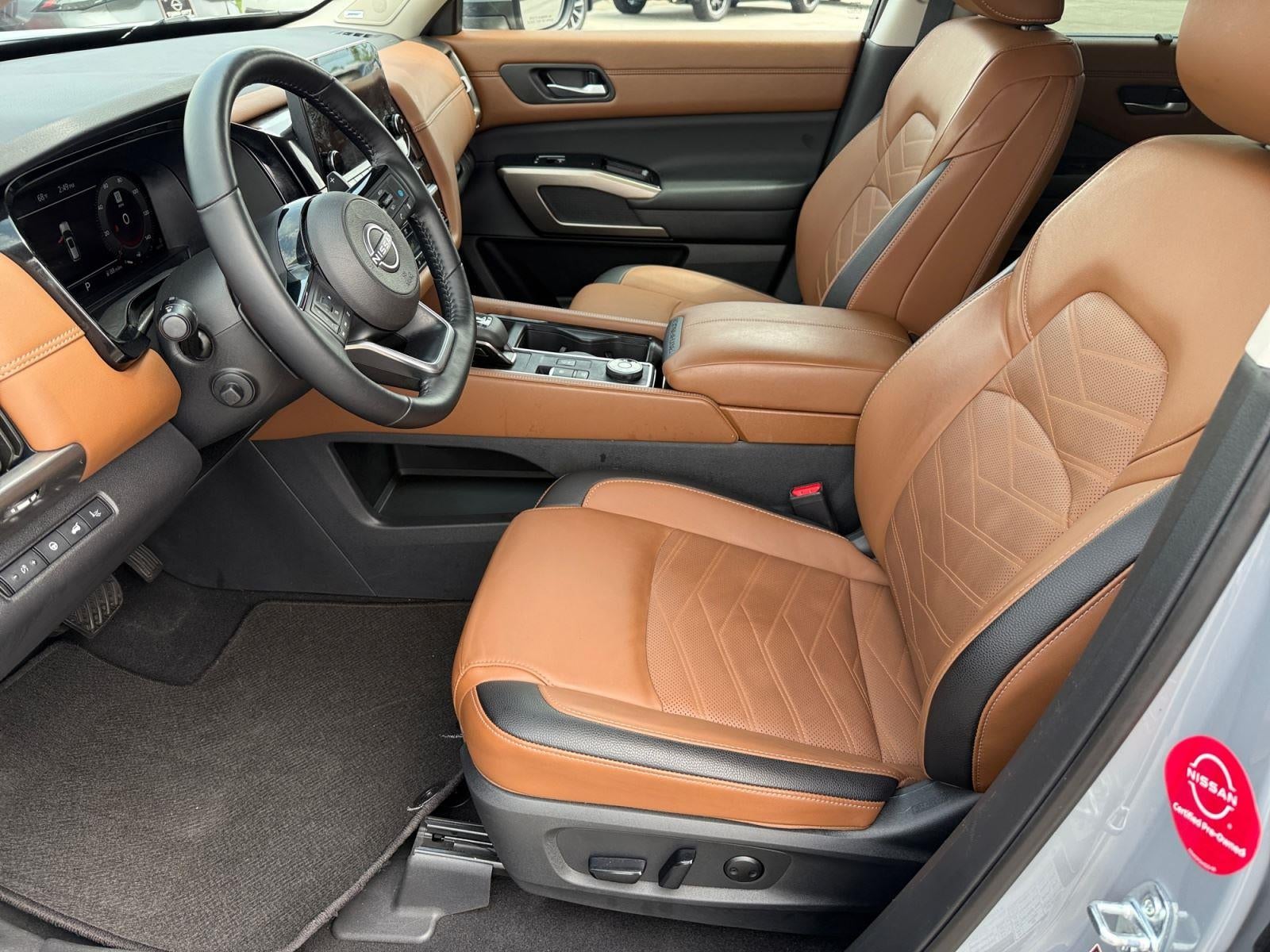 2025 Nissan Pathfinder Platinum