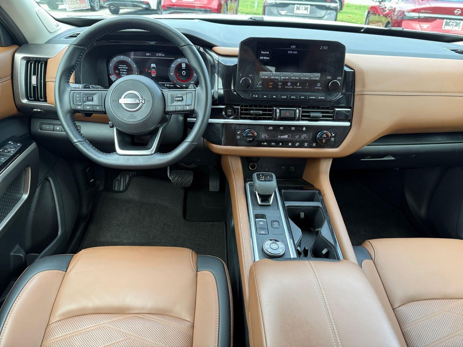 2025 Nissan Pathfinder Platinum