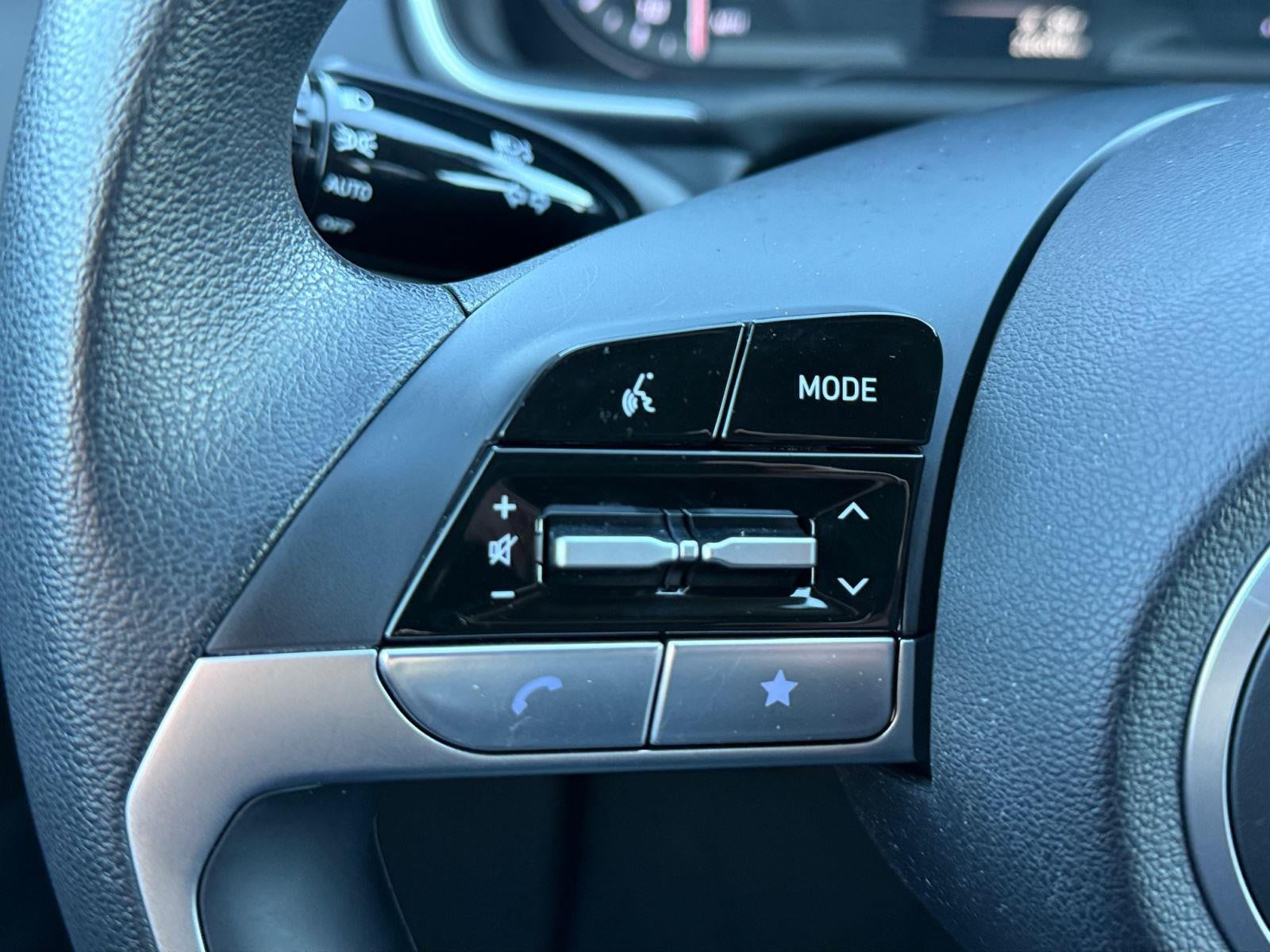 2024 Hyundai Santa Cruz SE