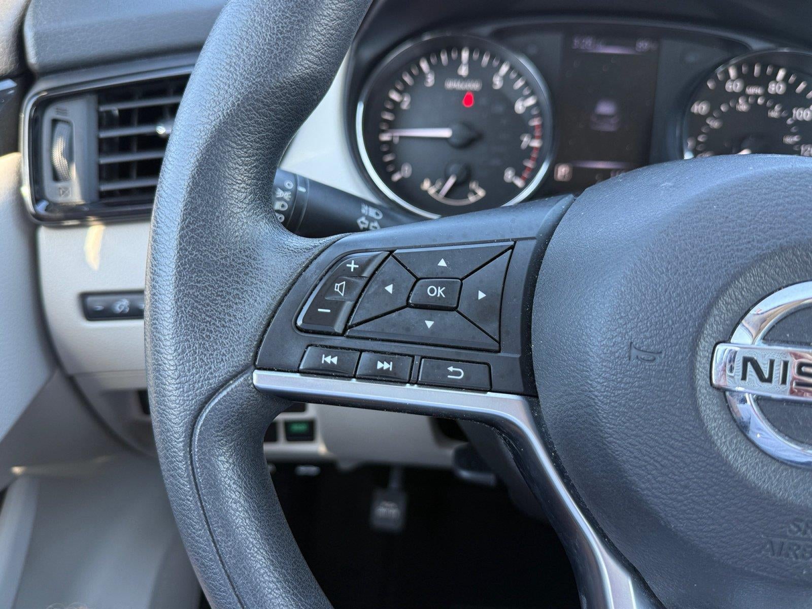 2018 Nissan Rogue Sport SV