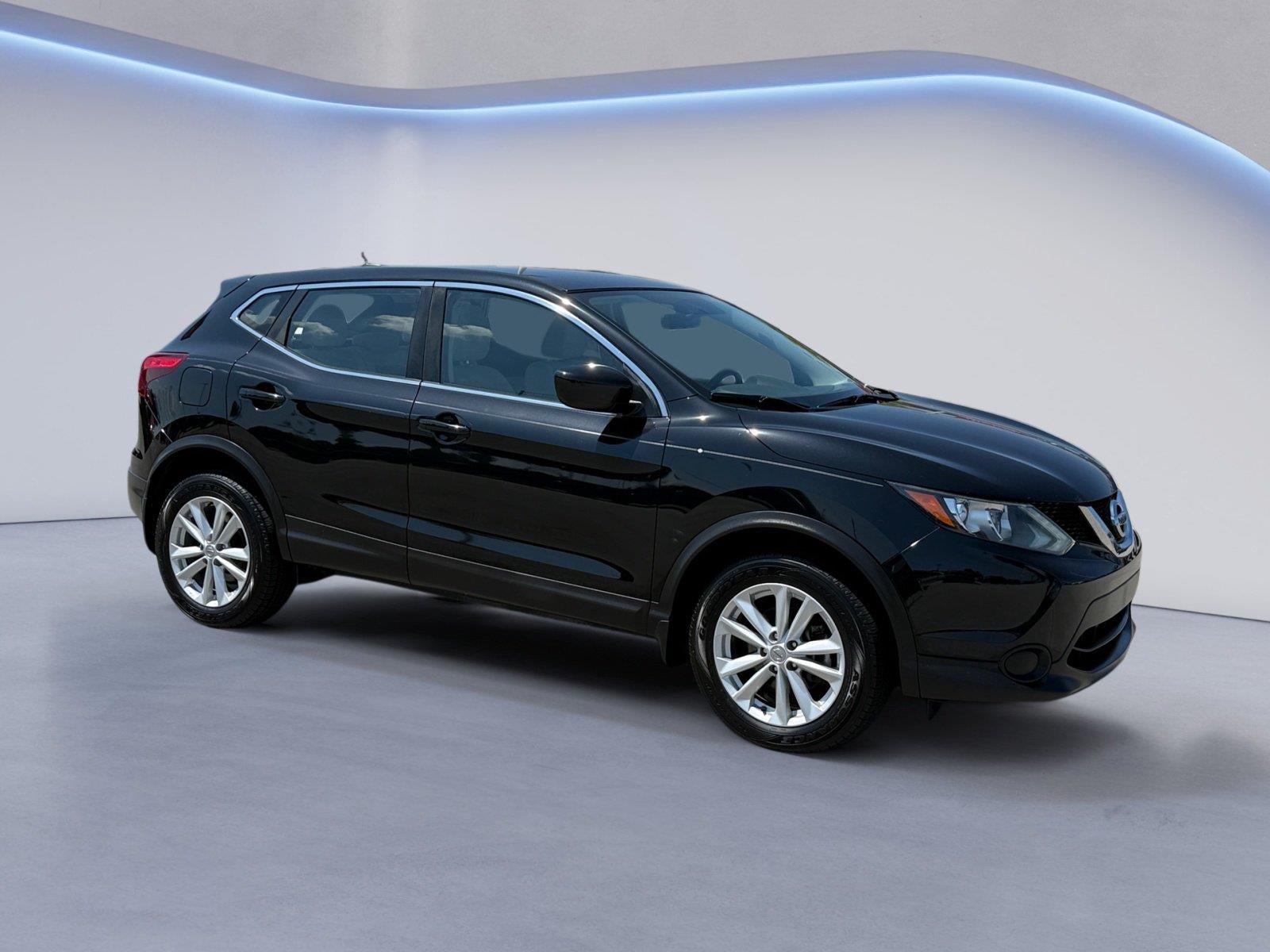 2017 Nissan Rogue Sport S