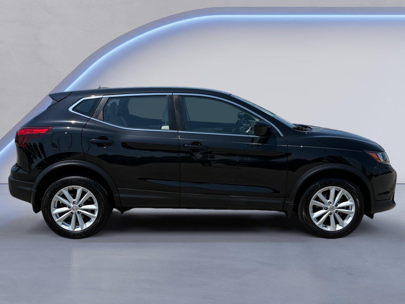 2017 Nissan Rogue Sport S