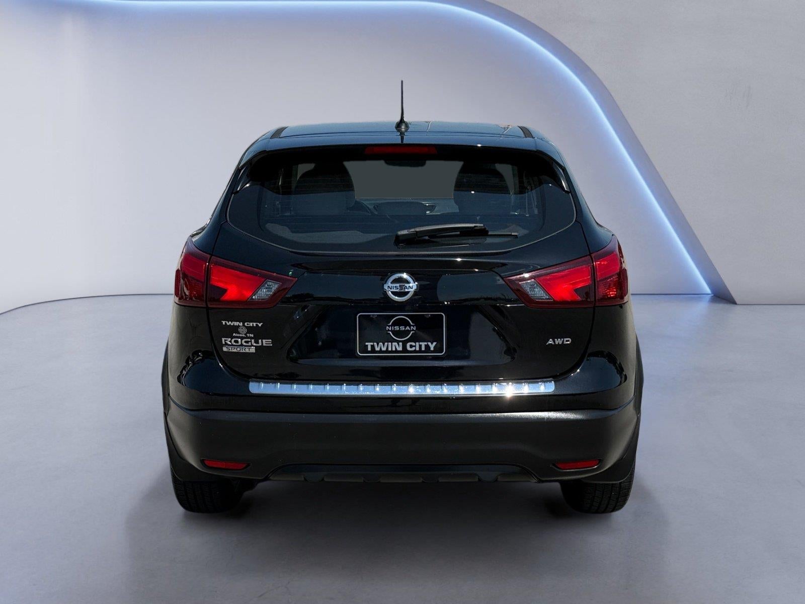 2017 Nissan Rogue Sport S