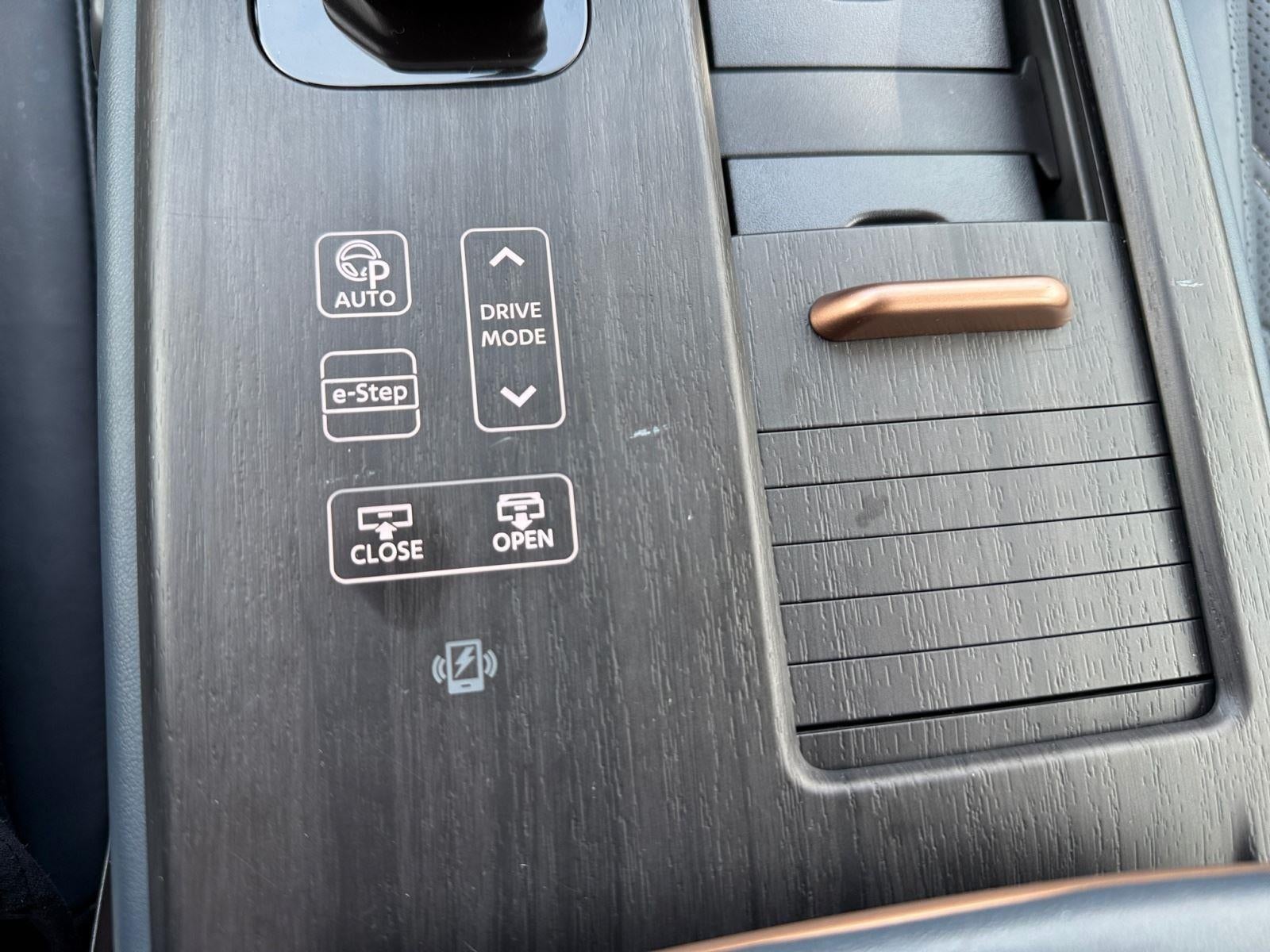 2023 Nissan ARIYA PLATINUM+