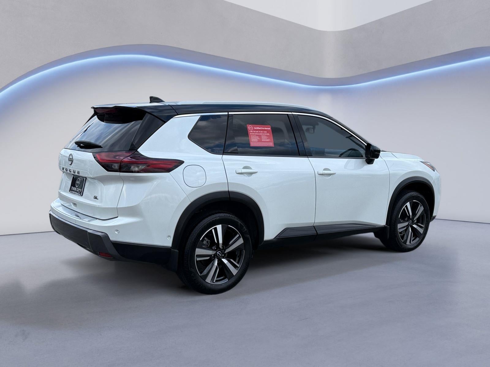 2025 Nissan Rogue SL