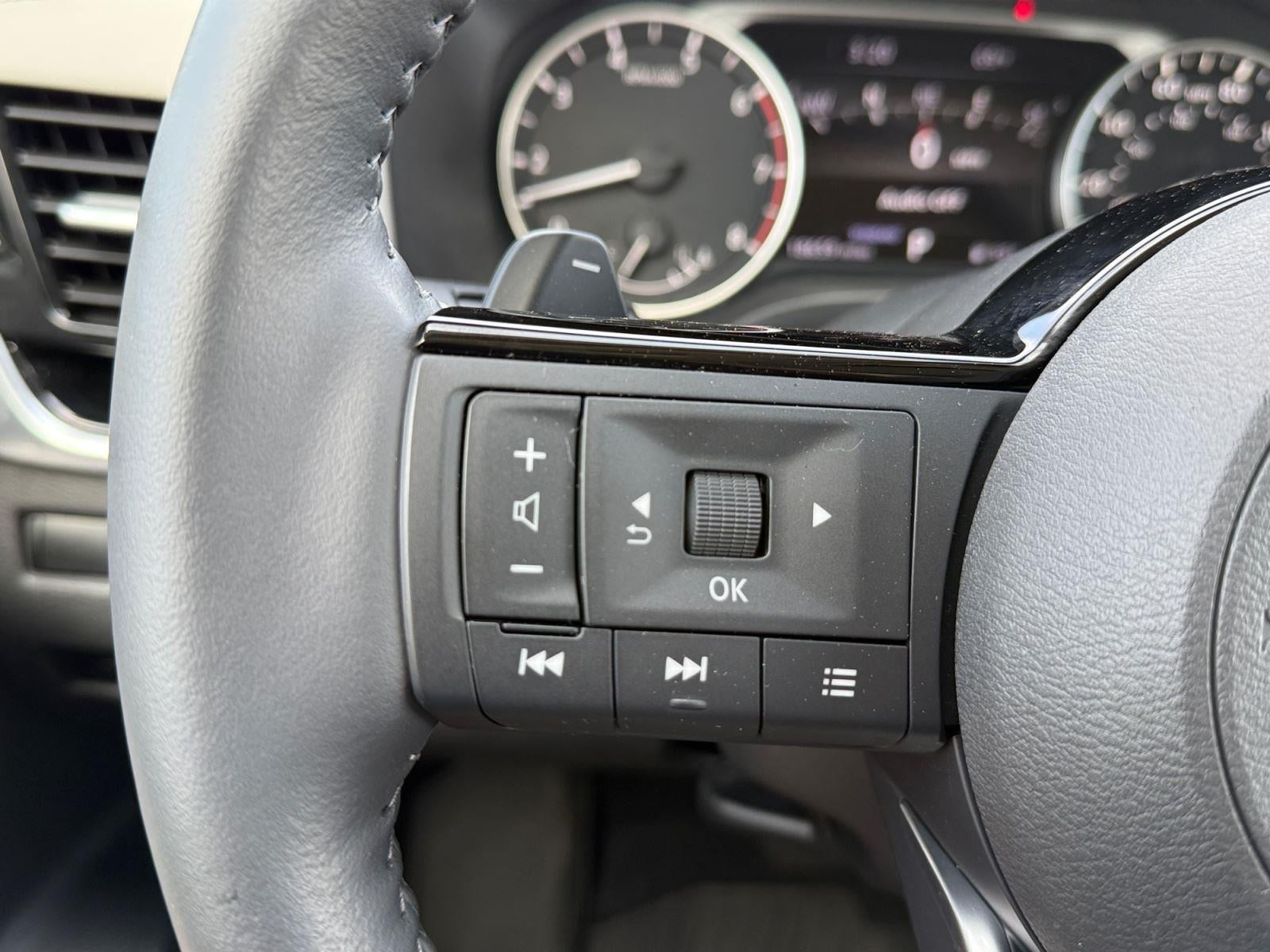 2022 Nissan Rogue SL