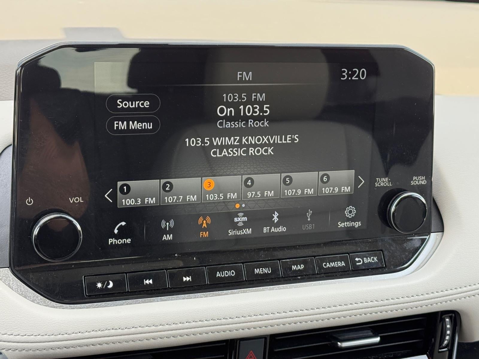 2022 Nissan Rogue SL