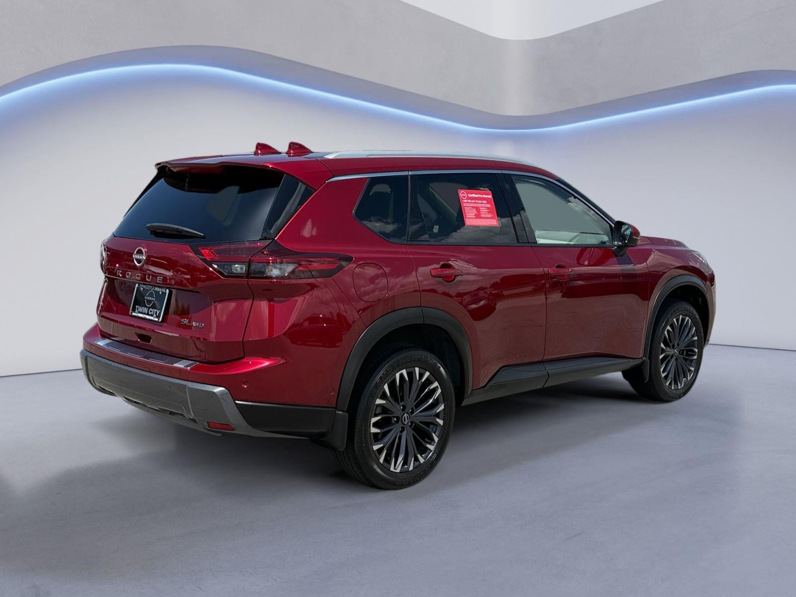 2025 Nissan Rogue SL