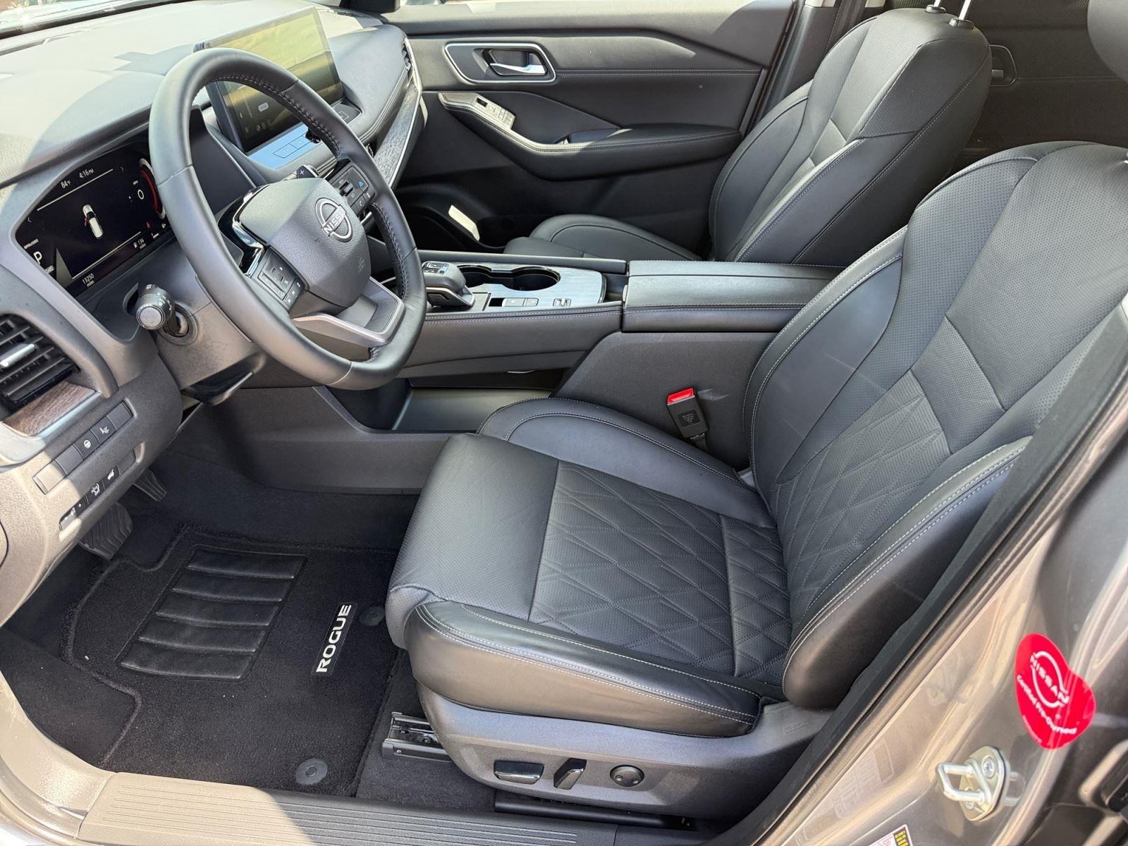 2025 Nissan ROGUE PLAT