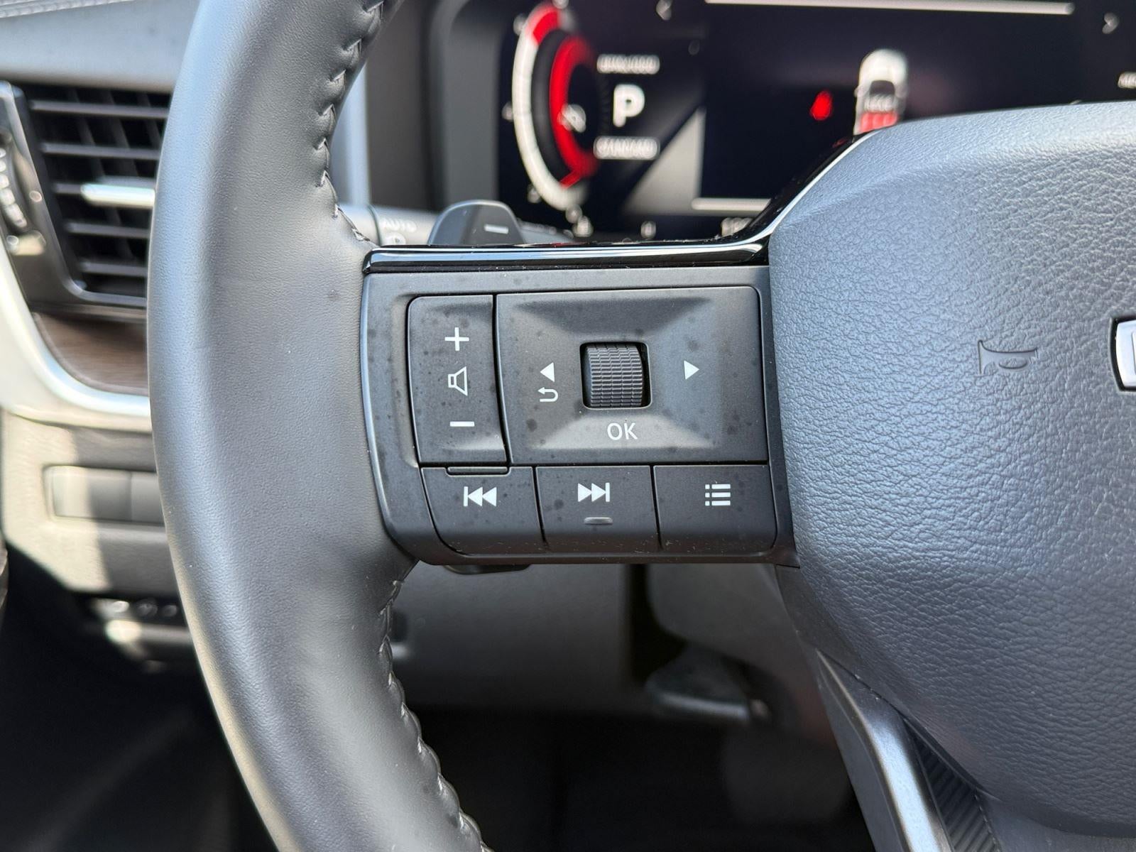 2025 Nissan ROGUE PLAT