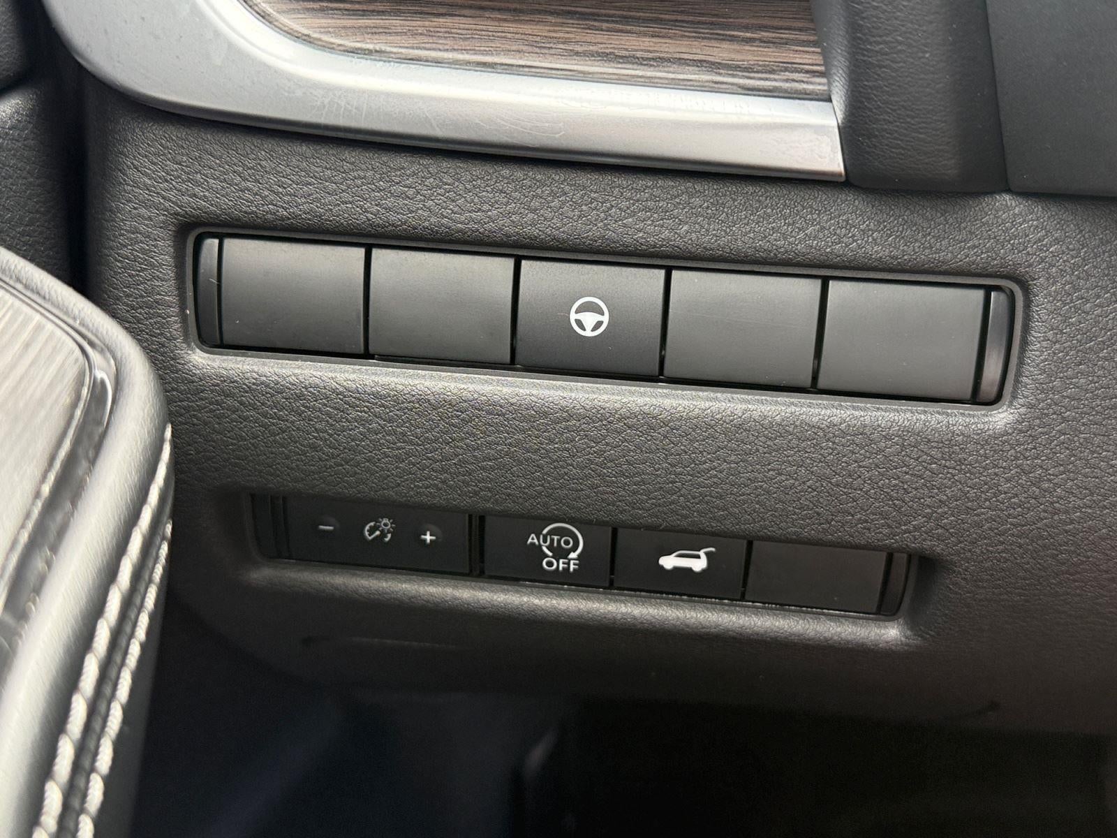 2025 Nissan Rogue Platinum