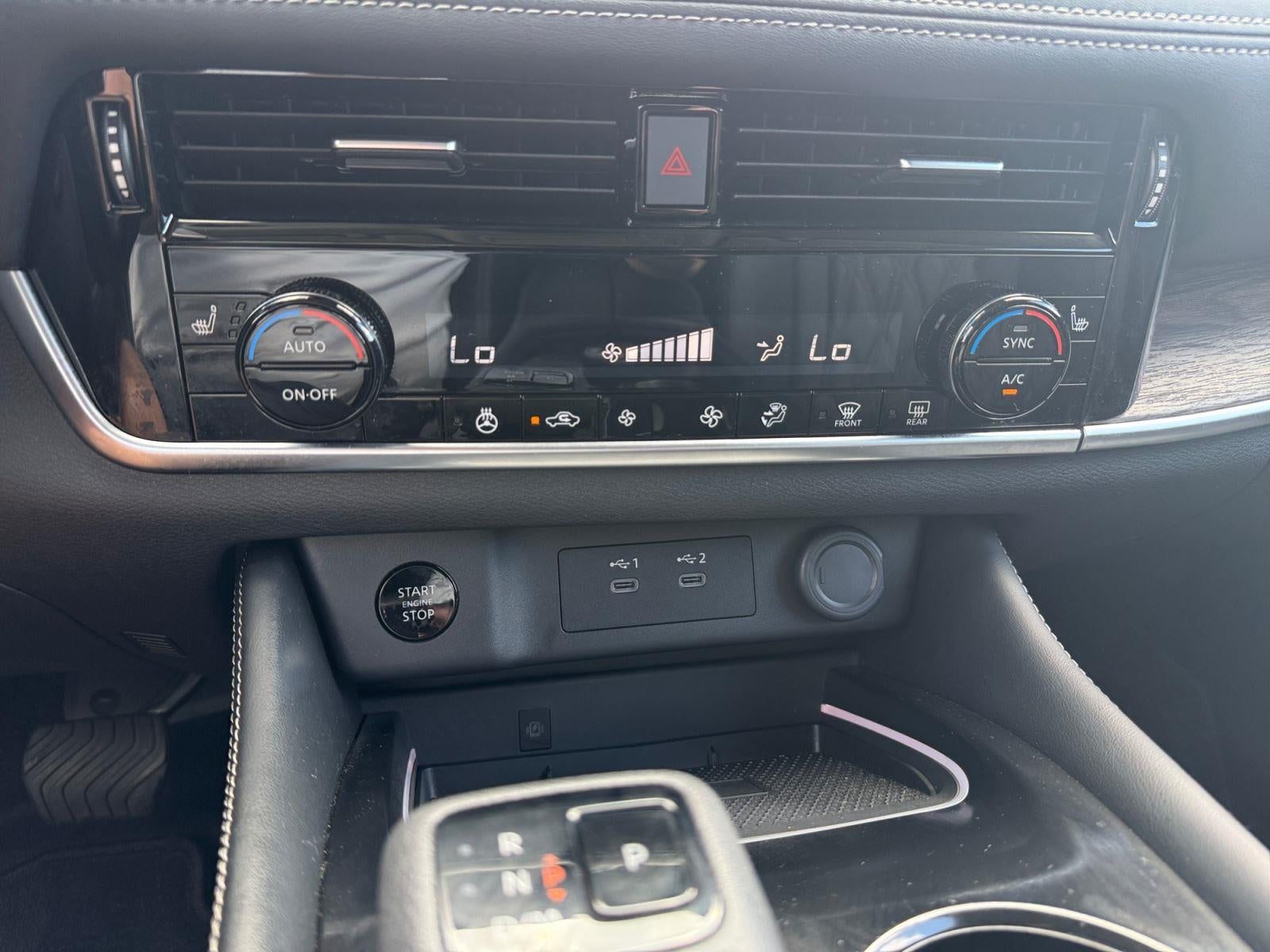 2025 Nissan Rogue Platinum