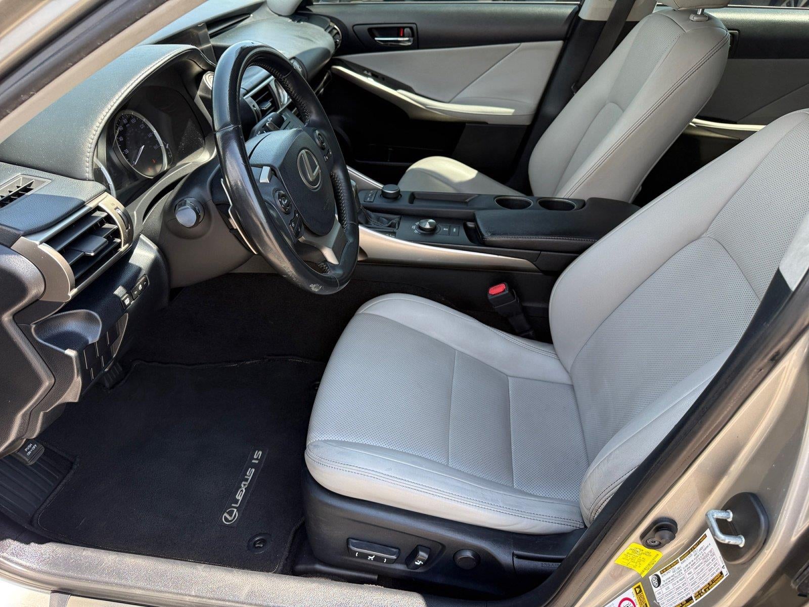 2015 Lexus Is 250 4dr Sport Sdn RWD
