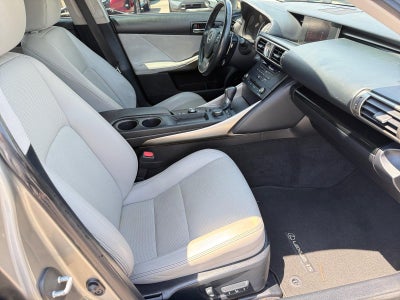 2015 Lexus Is 250 4dr Sport Sdn RWD