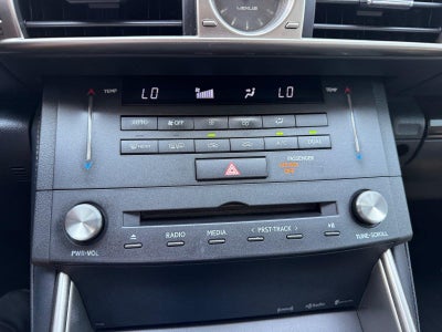2015 Lexus Is 250 4dr Sport Sdn RWD