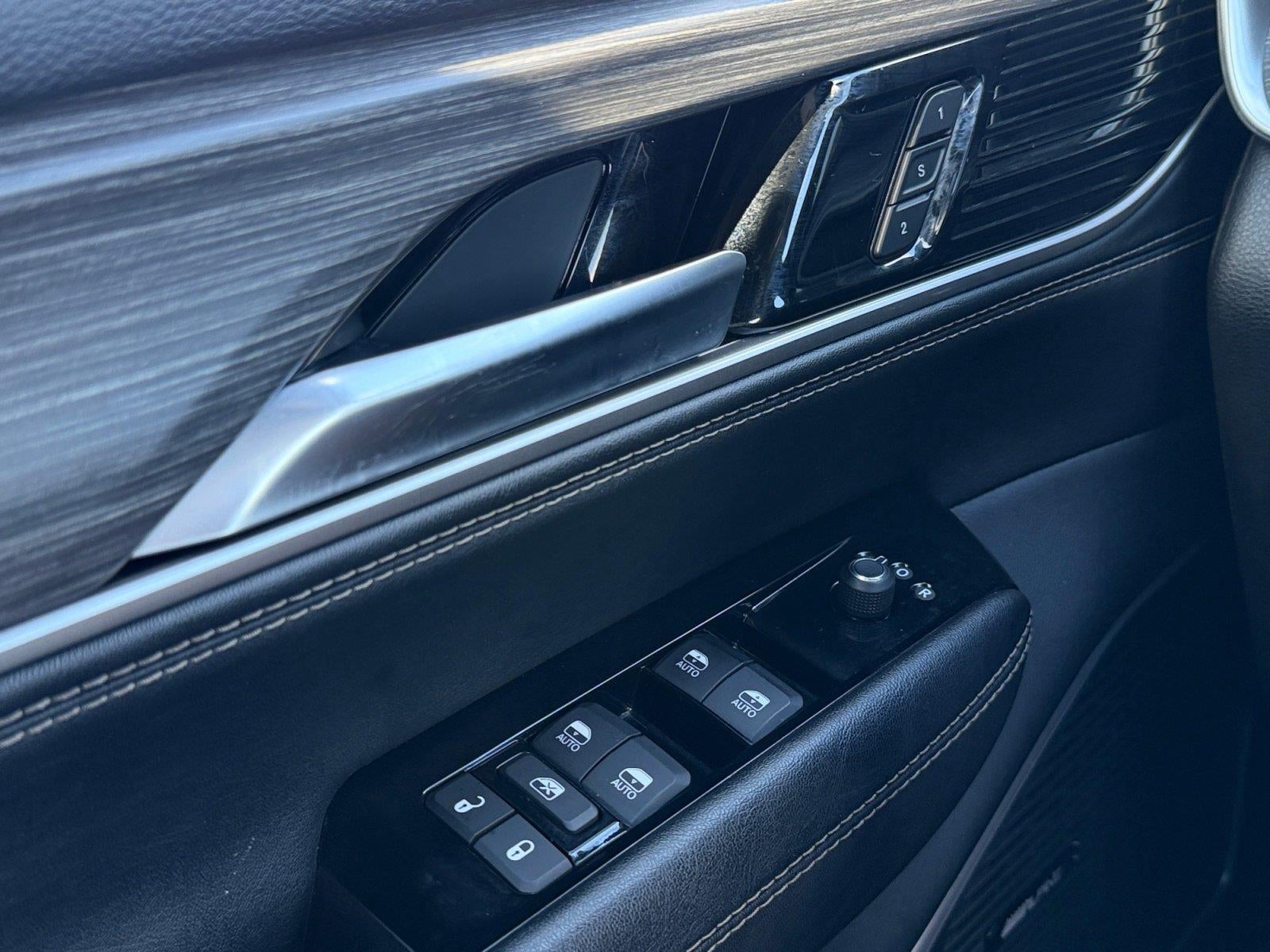 2024 Jeep Wagoneer L Series III