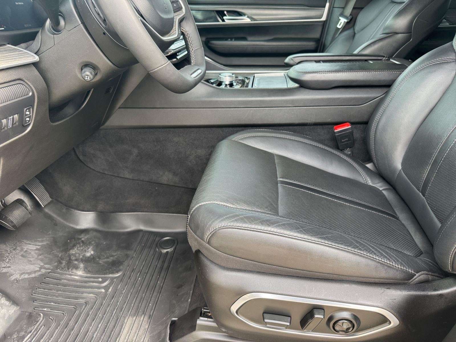 2023 Jeep Wagoneer Series III