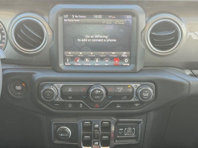 2023 Jeep Gladiator Overland