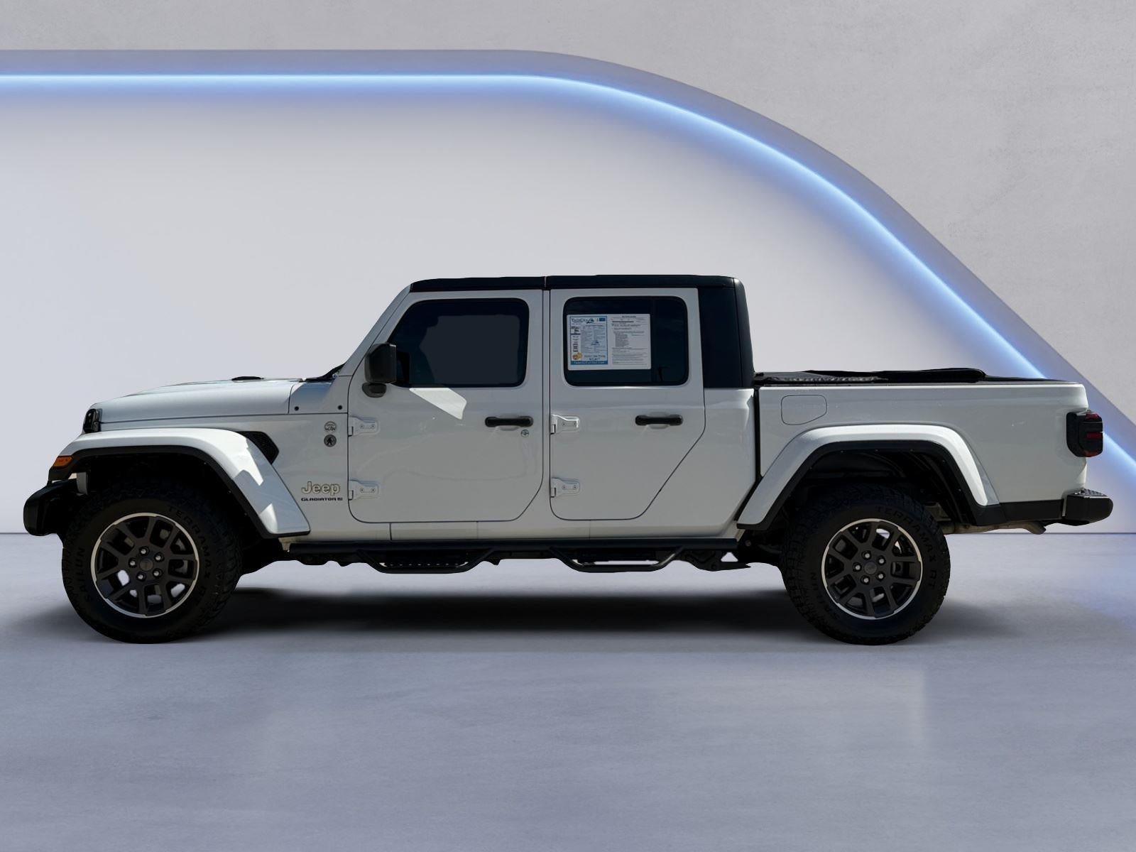 2023 Jeep Gladiator Overland