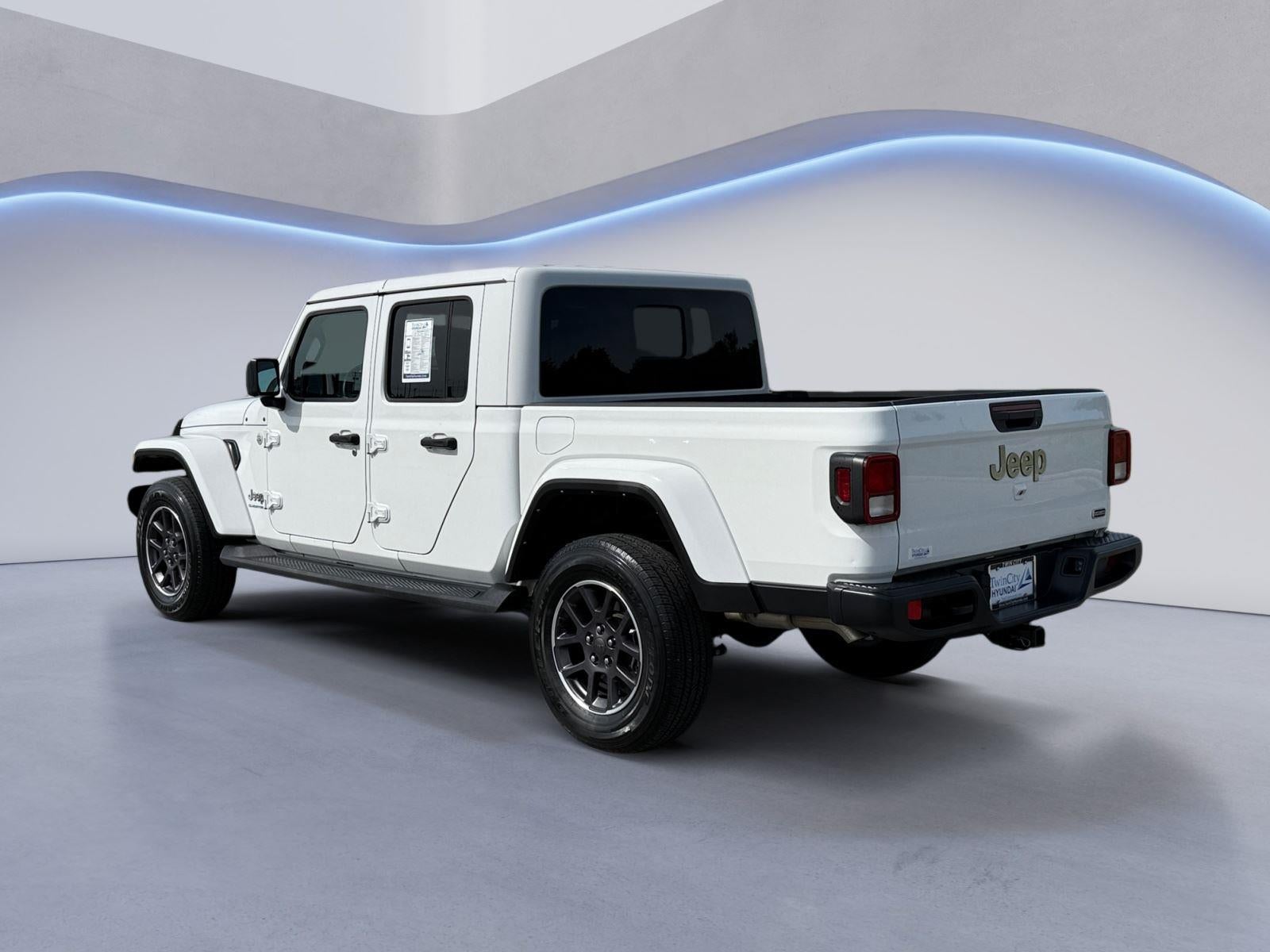 2023 Jeep Gladiator Overland