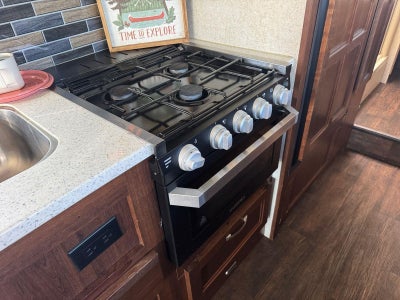 2018 Ford E-Series Cutaway CUTWY