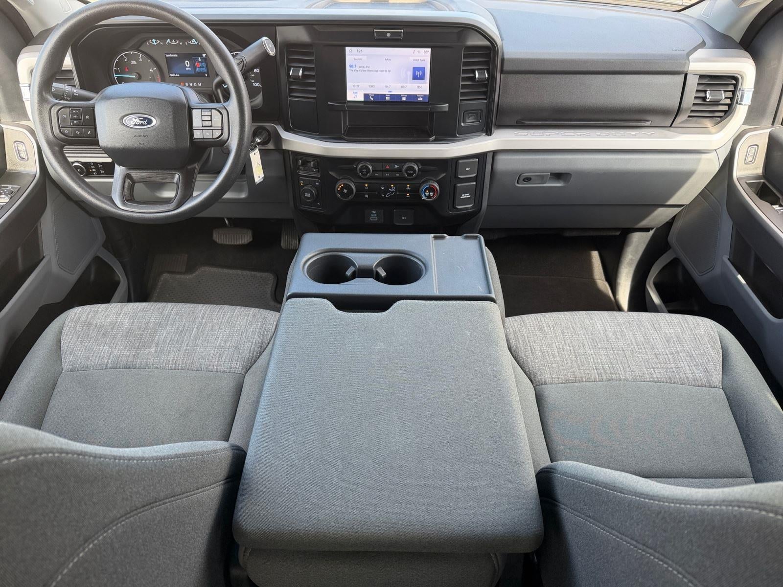 2025 Ford Super Duty F-250 SRW XLT