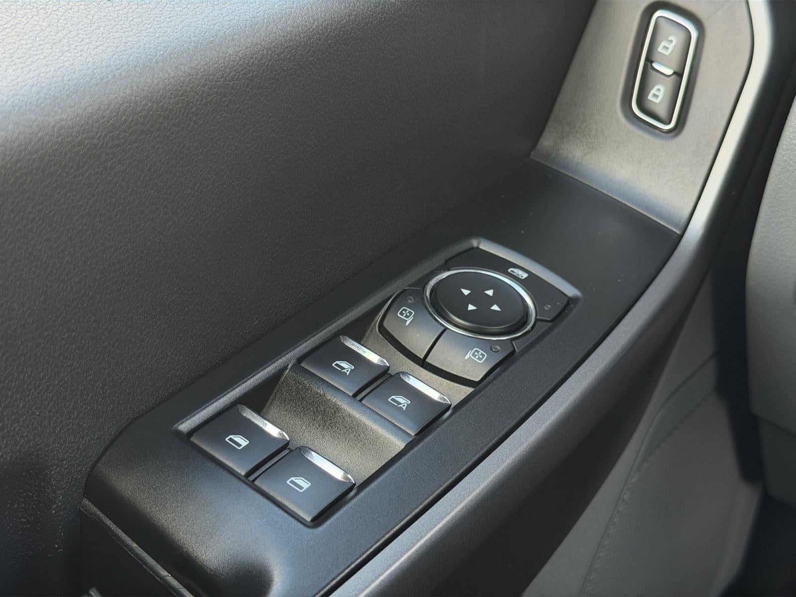 2025 Ford Super Duty F-250 SRW XLT