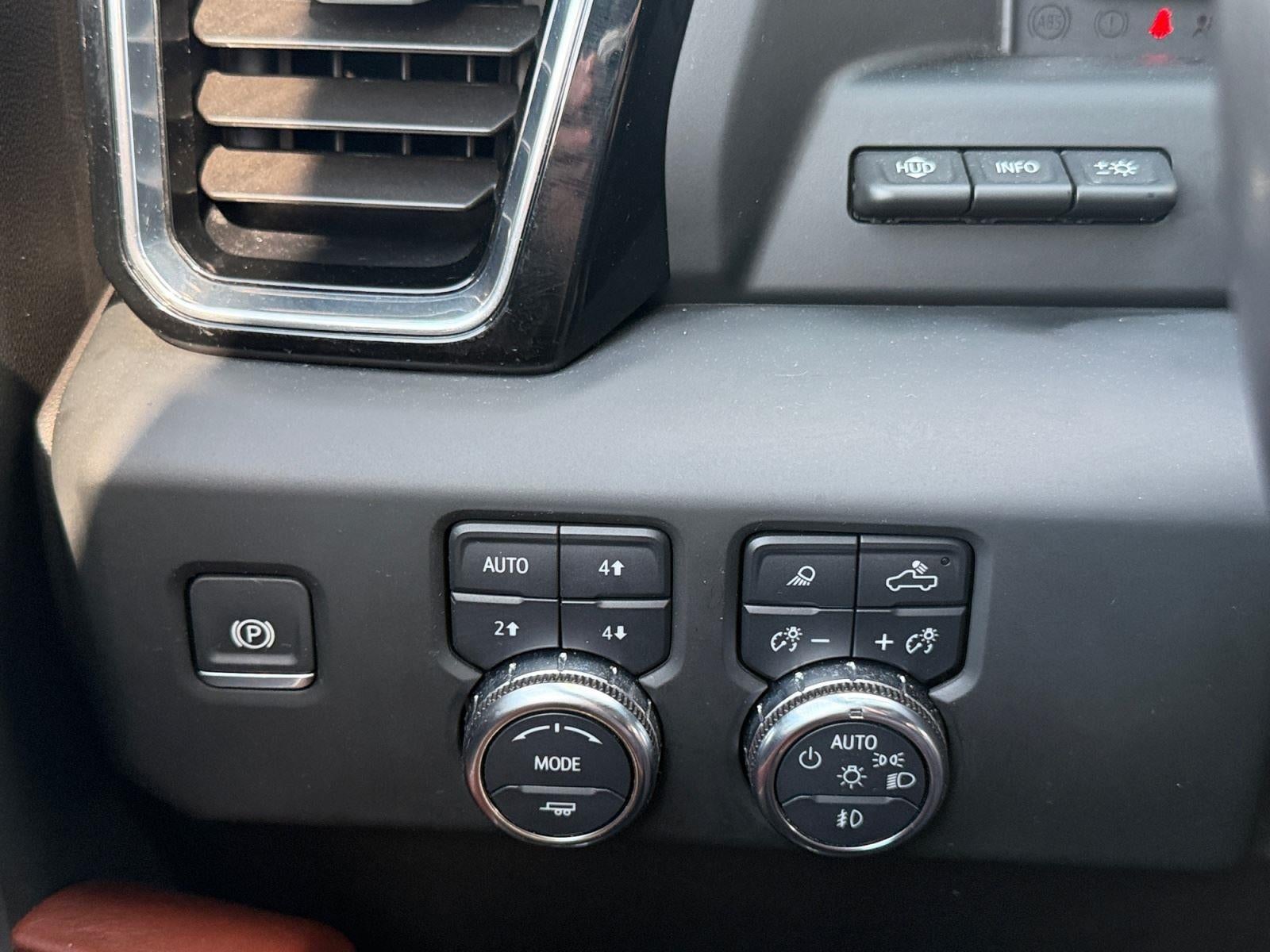 2024 GMC Sierra 3500HD Denali Ultimate
