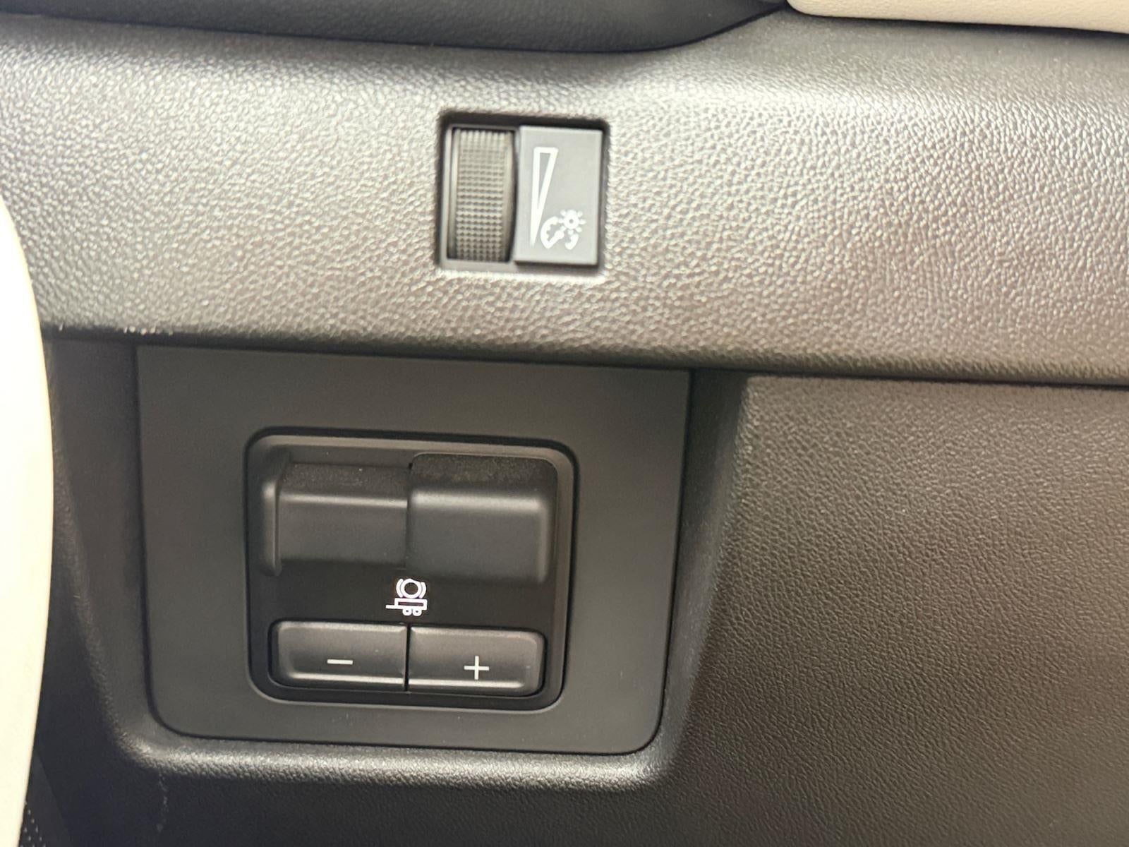 2023 GMC Canyon 4WD AT4X