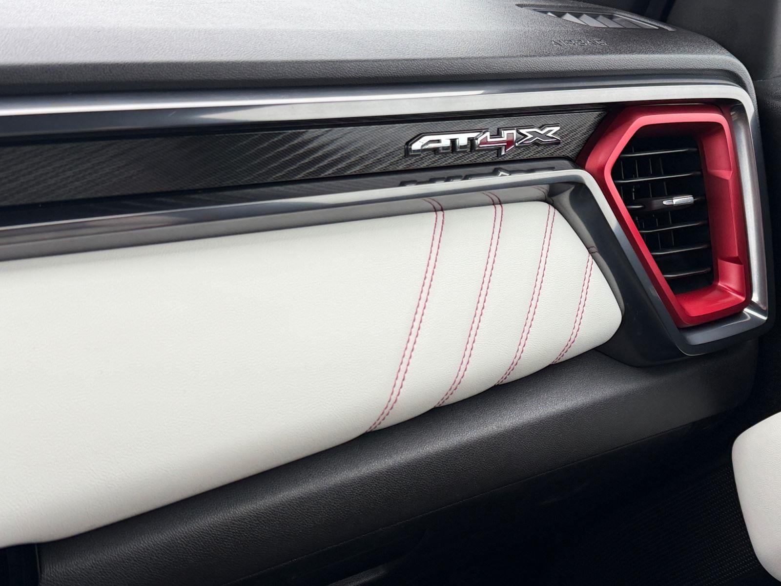 2023 GMC Canyon 4WD AT4X