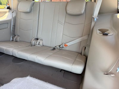 2016 Cadillac Escalade Luxury Collection