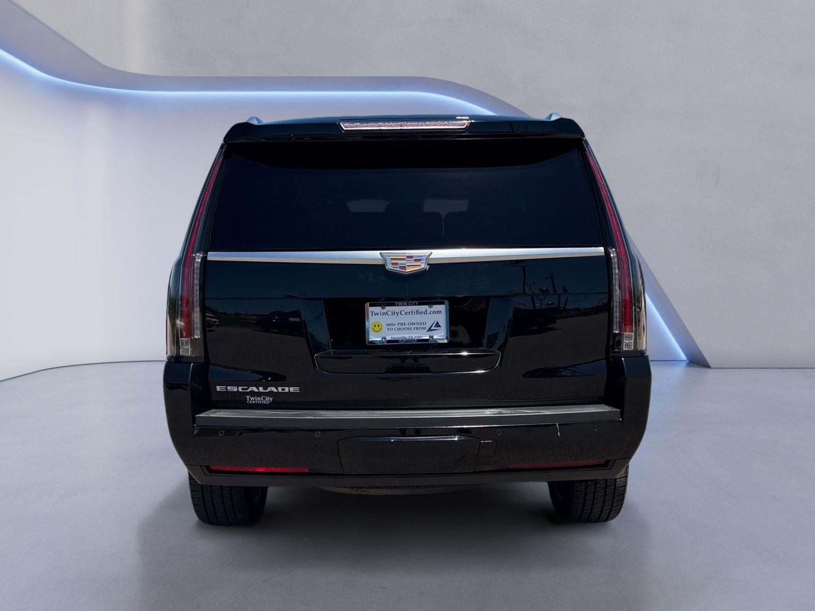 2016 Cadillac Escalade Luxury Collection