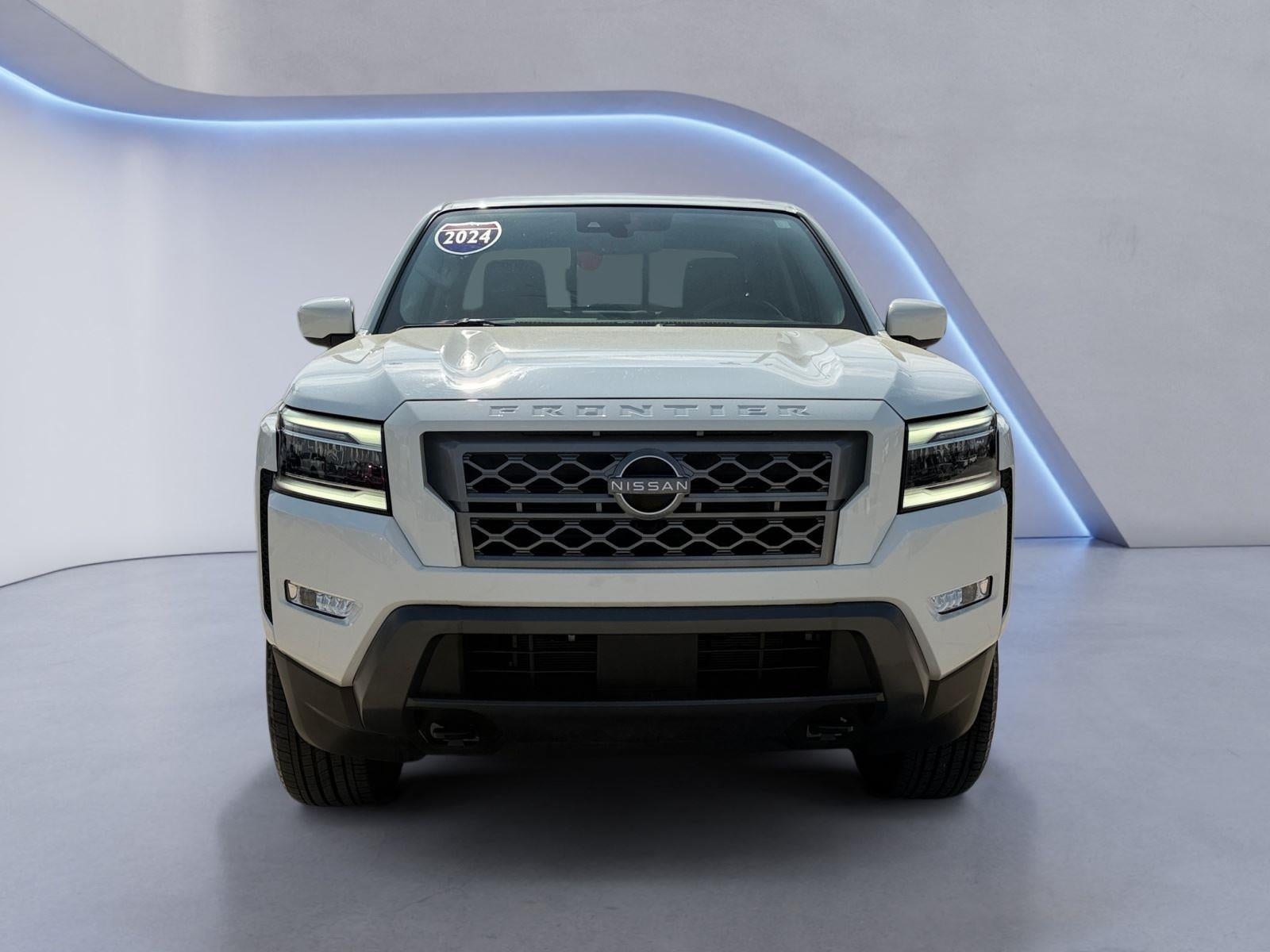 2024 Nissan Frontier SL