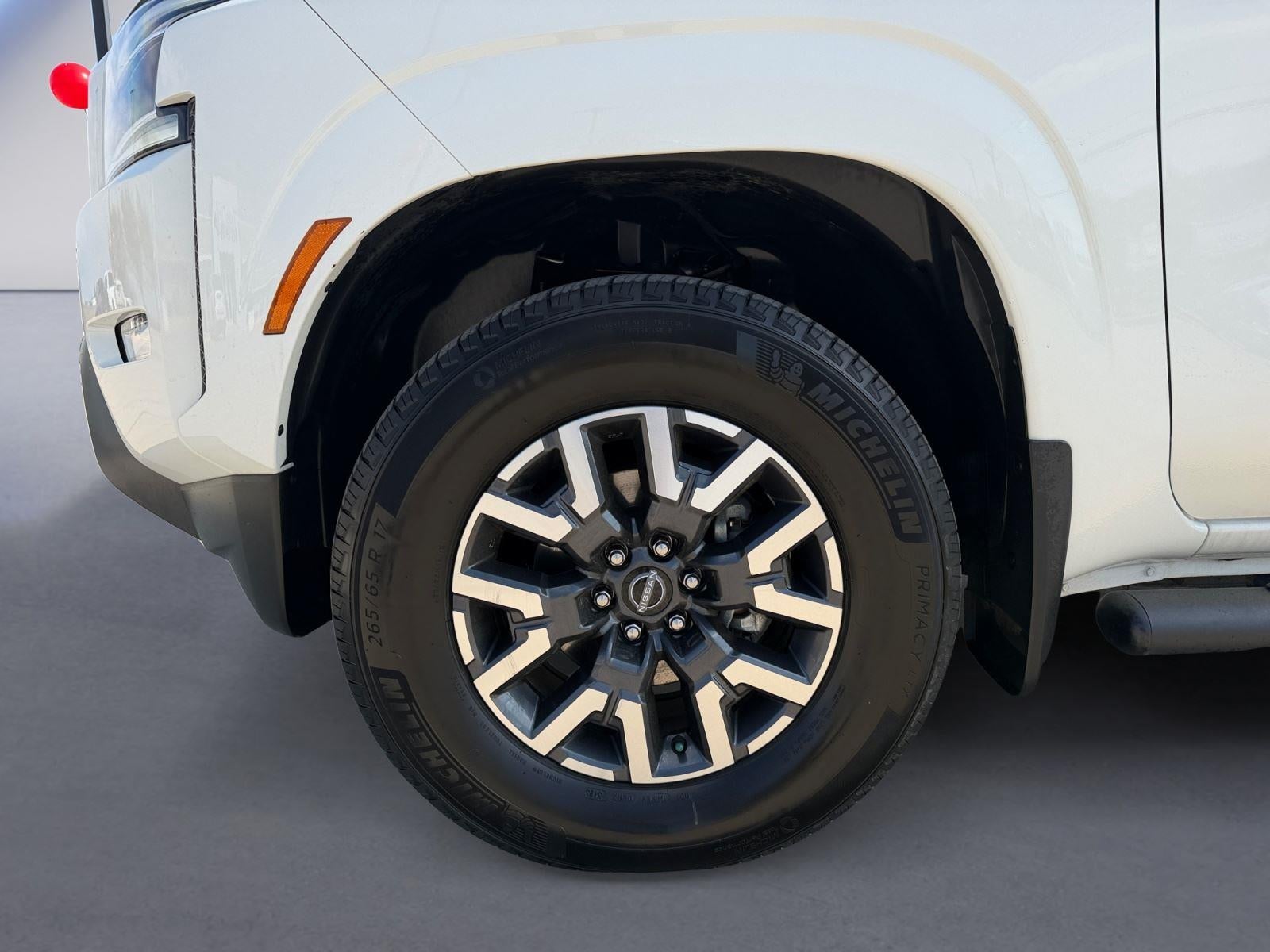 2024 Nissan Frontier SL