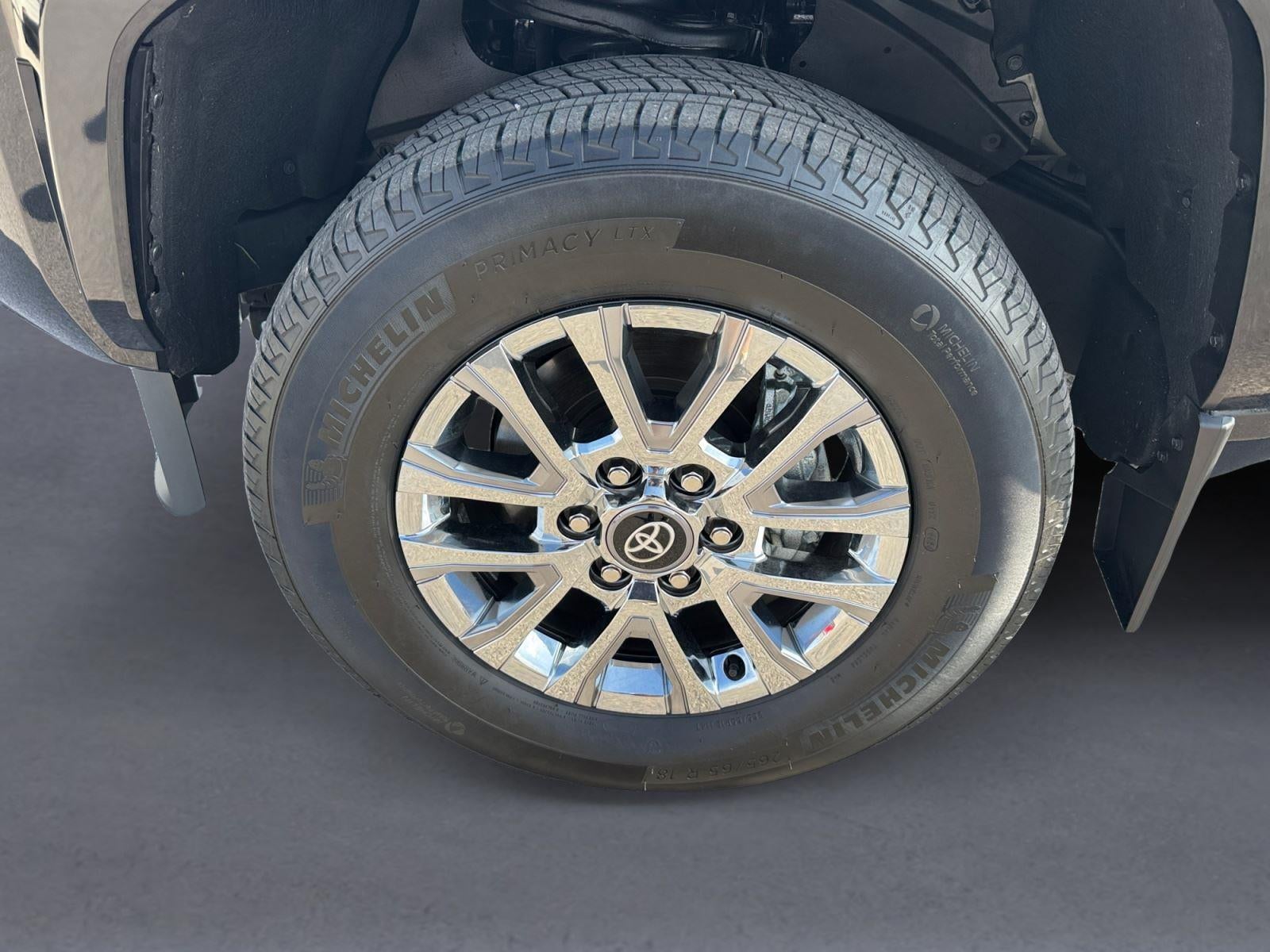 2025 Toyota Tacoma Limited HV