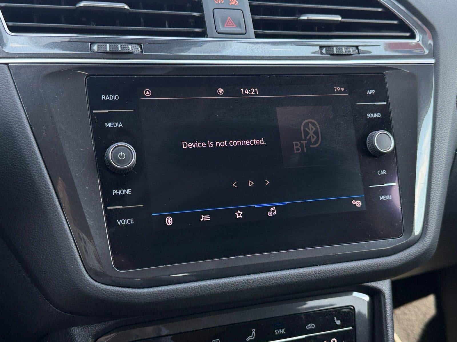 2022 Volkswagen Tiguan SE