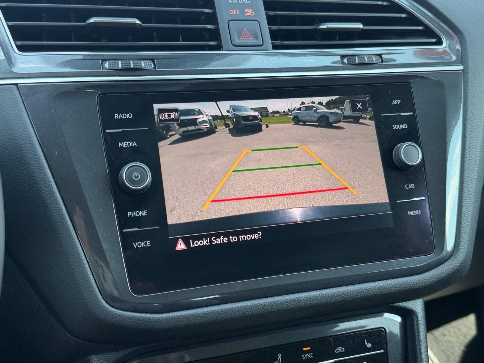 2022 Volkswagen Tiguan SE
